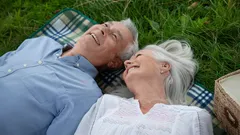 Onbezorgd leven na je 60e: met deze gewoontes kun je beter breken om écht te gaan leven