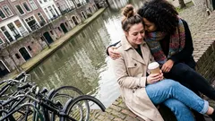 Kort verhaal: Ik stond in het stadhuis in mijn trouwjurk, maar hij kwam niet opdagen