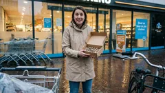 Waargebeurd verhaal: Bij de supermarkt vroeg een meisje mij om haar kamp te steunen